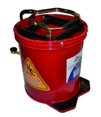 F360 - Mop Bucket Wringer On Castors 15L Colour Coded